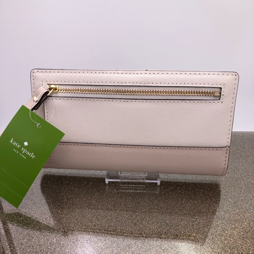 ♠️  Kate Spade laurel way Stacy Wallet - Picture 2 of 4